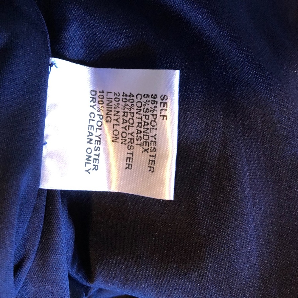 Tadashi shoji portrait pleated detail collar gown FINAL PRICE NO OFFERS - Picture 9 of 9